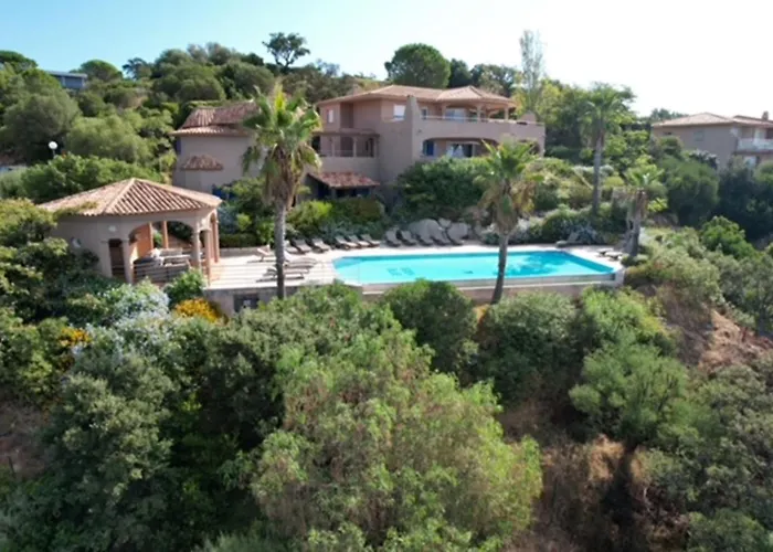 Eden Blue Avec Vue Imprenable Sur La Baie De Saint-cyprien Zonza