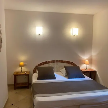 Eden Blue Apartment *