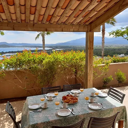 Eden Blue Avec Vue Imprenable Sur La Baie De Saint-cyprien Διαμέρισμα Zonza
