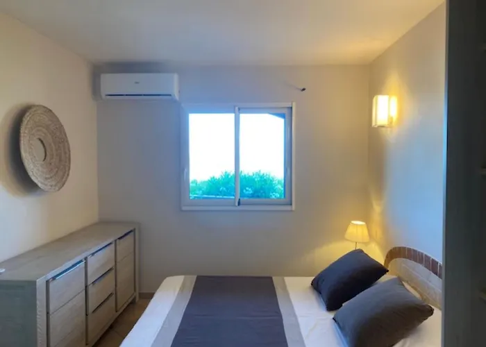 Eden Blue Avec Vue Imprenable Sur La Baie De Saint-cyprien Apartment Zonza